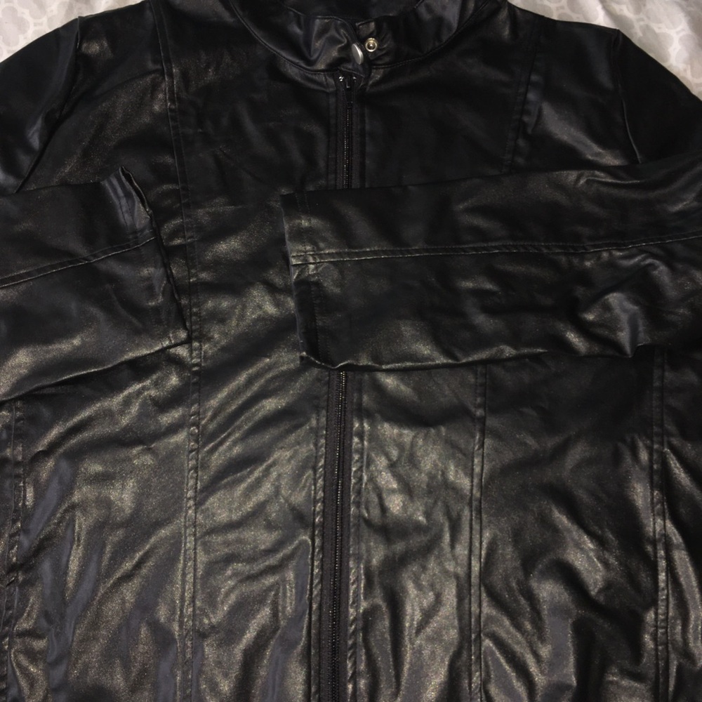 Women’s plus size jacket